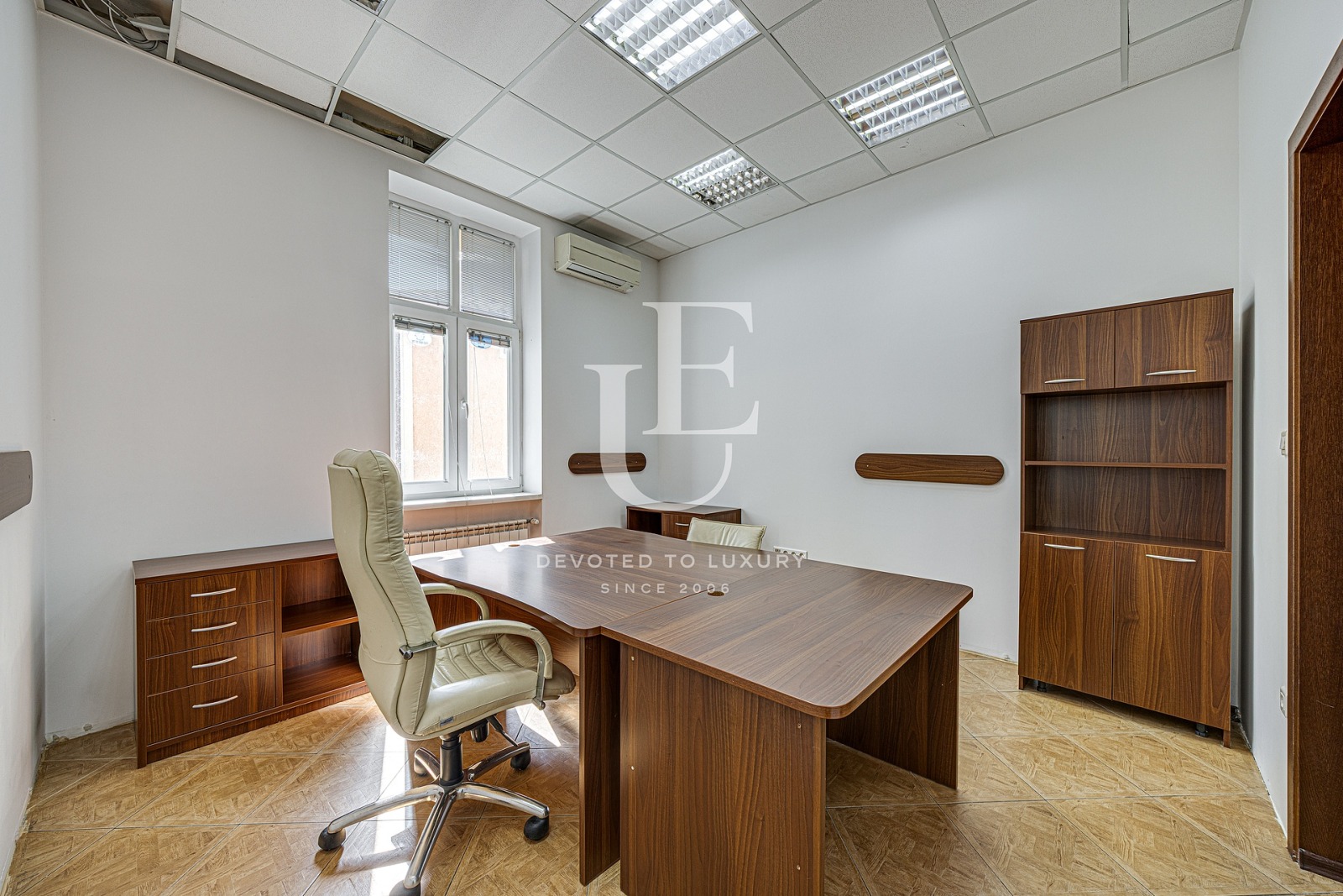 Продава МНОГОСТАЕН, гр. София, Център, снимка 6 - Апартаменти - 55525770