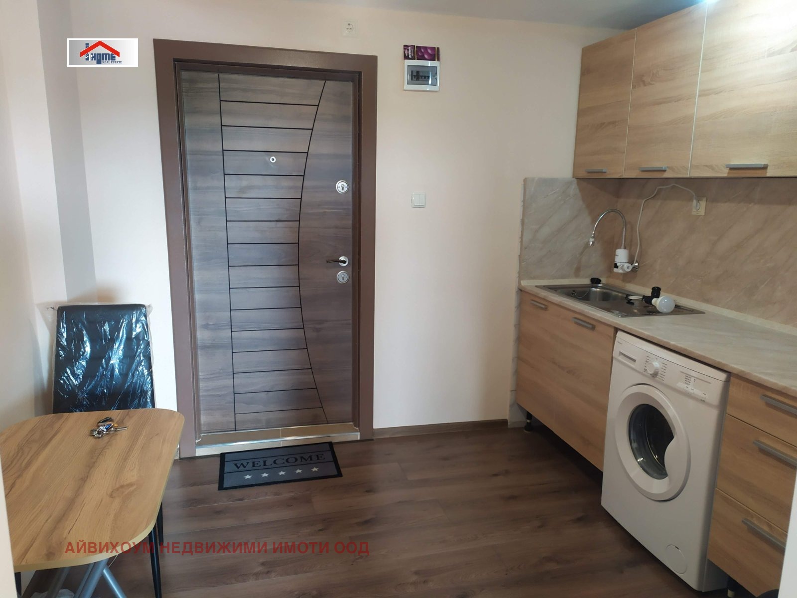 Продава АТЕЛИЕ, ТАВАН, гр. Плевен, Дружба 1, снимка 2 - Апартаменти - 54361114