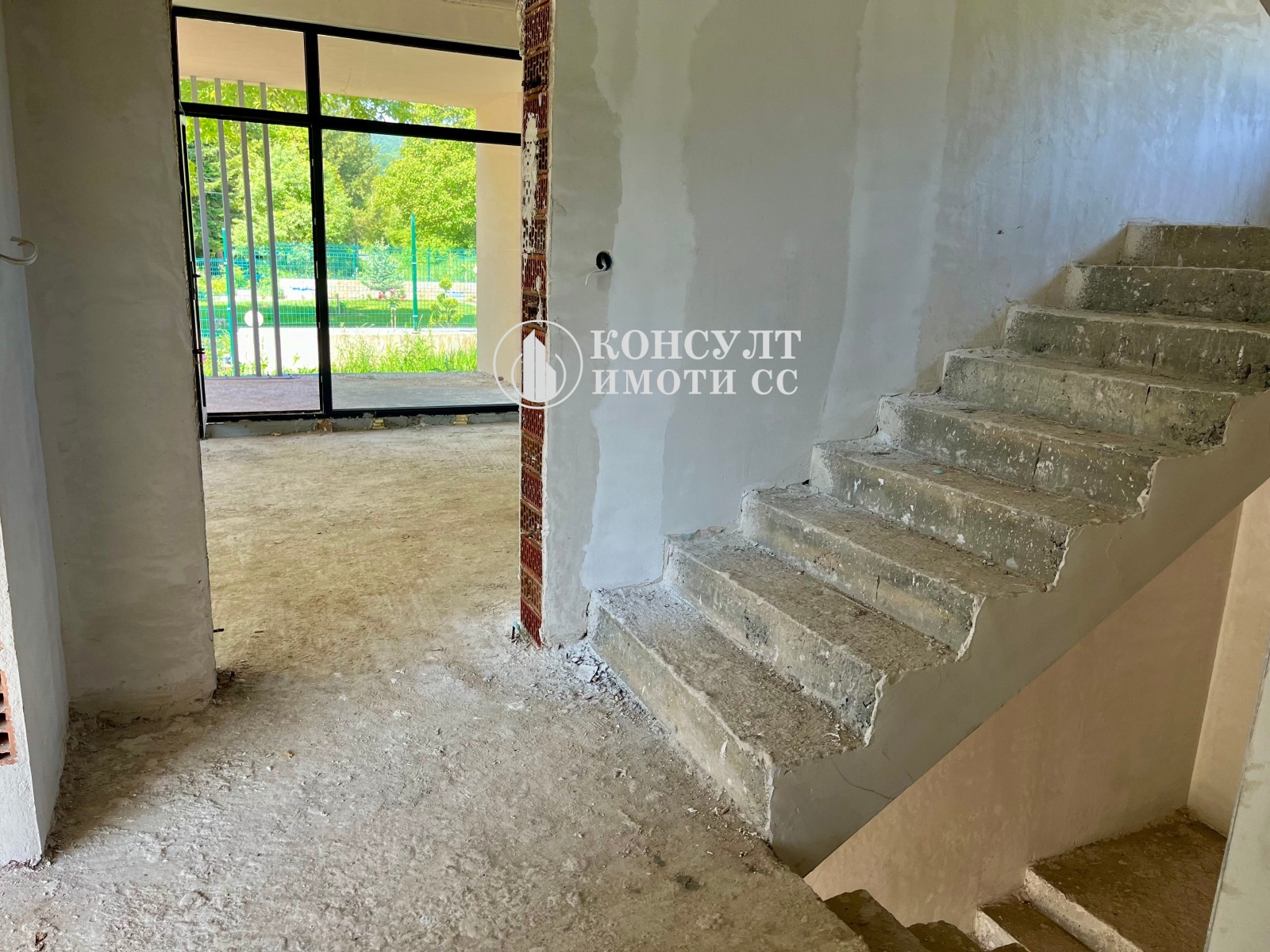 Продава КЪЩА, с. Старозагорски бани, област Стара Загора, снимка 4 - Къщи - 54529598