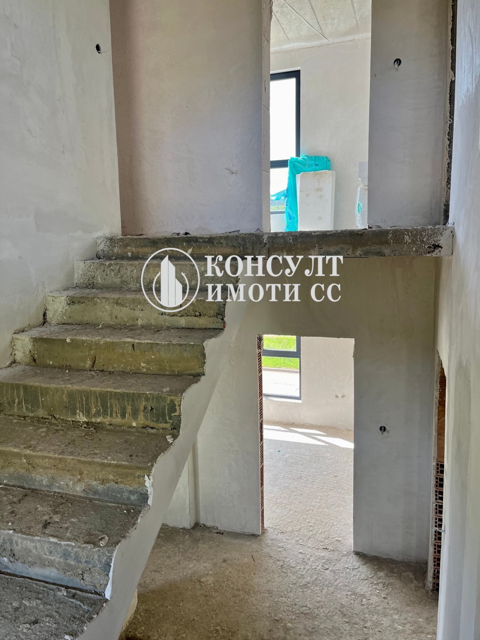 Продава КЪЩА, с. Старозагорски бани, област Стара Загора, снимка 11 - Къщи - 54529598