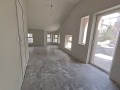 Продава КЪЩА, град Шумен, Център • 540000 € / 1056148.20 лв. • 10015054 5
