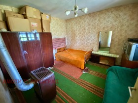 Casa Butovo, regione Veliko Tarnovo 15