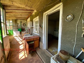 Casa Butovo, regione Veliko Tarnovo 5