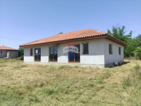 Ház Hrabrovo, régió Dobrich