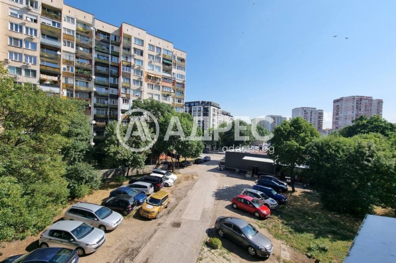 Na prodej  1 ložnice Sofia , Banišora , 65 m2 | 82674910 - obraz [12]