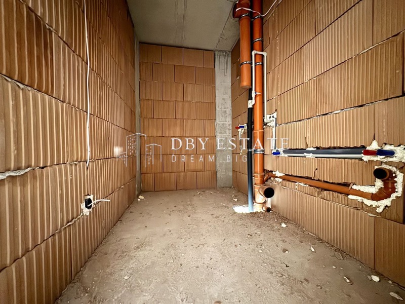 Продава  2-стаен град Пловдив , Остромила , 61 кв.м | 21203330 - изображение [4]