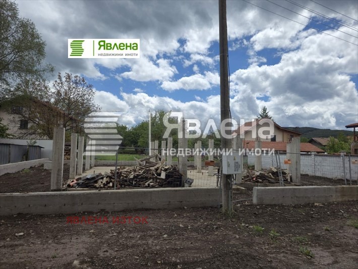 Продава КЪЩА, с. Боснек, област Перник, снимка 5 - Къщи - 54769259