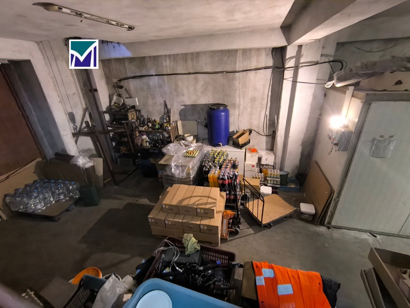Продава БИЗНЕС ИМОТ, гр. Враца, Складова база, снимка 11 - Други - 52398066