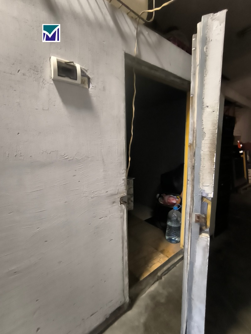 Продава БИЗНЕС ИМОТ, гр. Враца, Складова база, снимка 3 - Други - 52398066