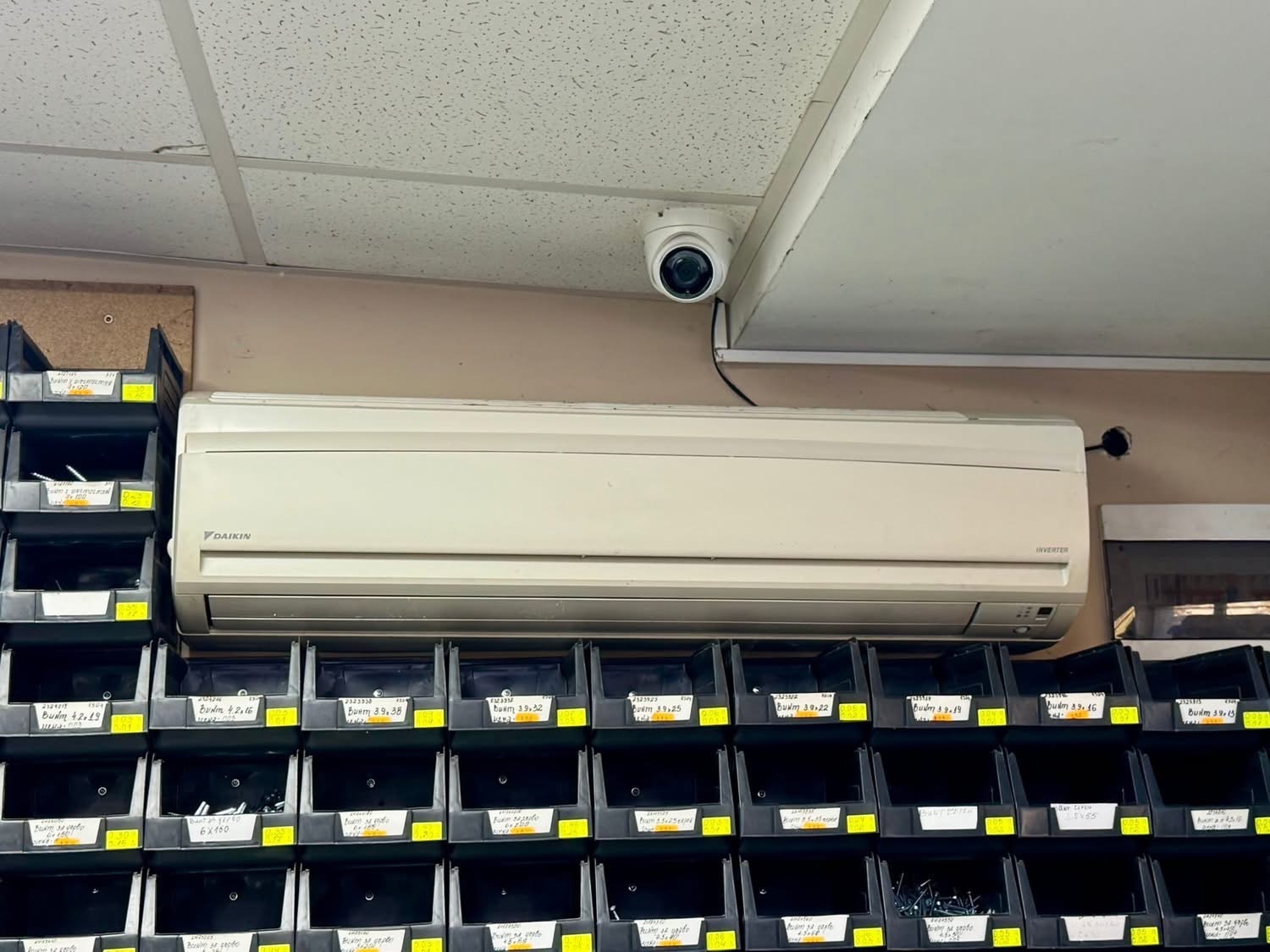 Продава МАГАЗИН, гр. Монтана, Парта 1, снимка 5 - Магазини - 53797651