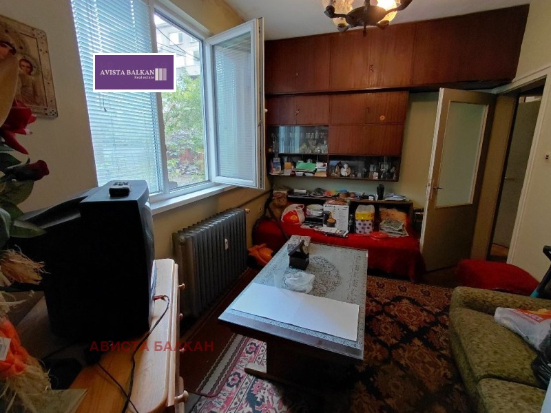 Продава  3-стаен град София , Център , 90 кв.м | 36240970 - изображение [2]