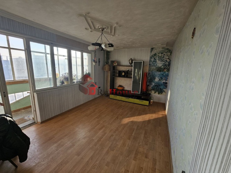 Продается  2 спальни Варна , Левски 2 , 95 кв.м | 95932763 - изображение [2]