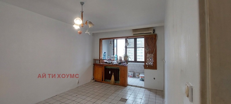 Продава 3-СТАЕН, гр. София, Стрелбище, снимка 4 - Апартаменти - 52042176