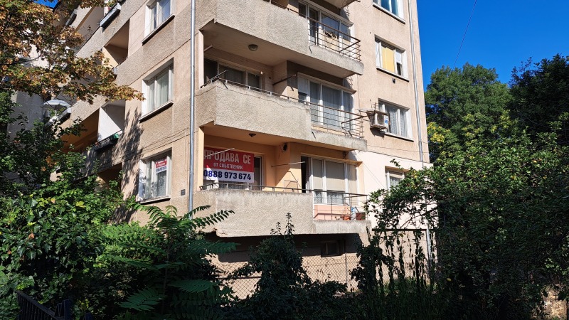 На продаж  3+ кімнати Ловеч , Център , 112 кв.м | 40058201