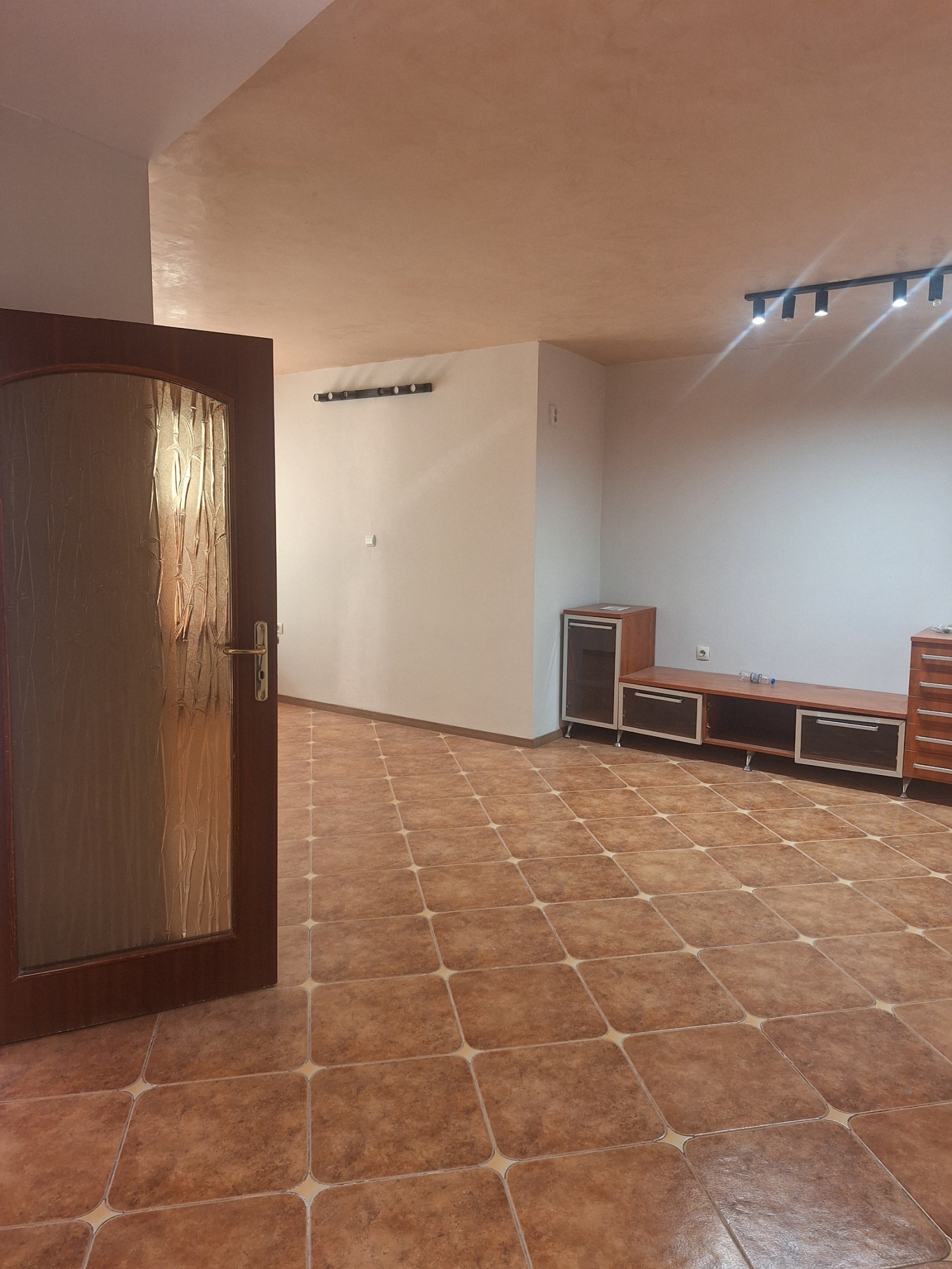 Продава 3-СТАЕН, гр. Плевен, Идеален център, снимка 4 - Апартаменти - 54258491