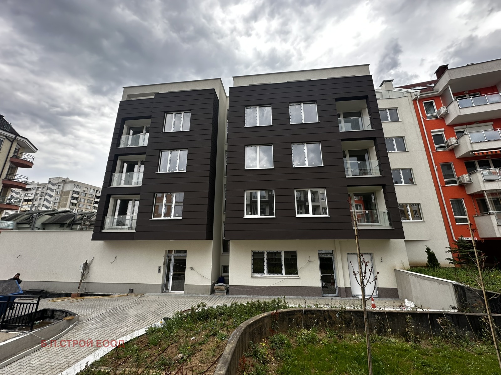 Продава ОФИС, гр. София, Младост 2, снимка 2 - Офиси - 49736079