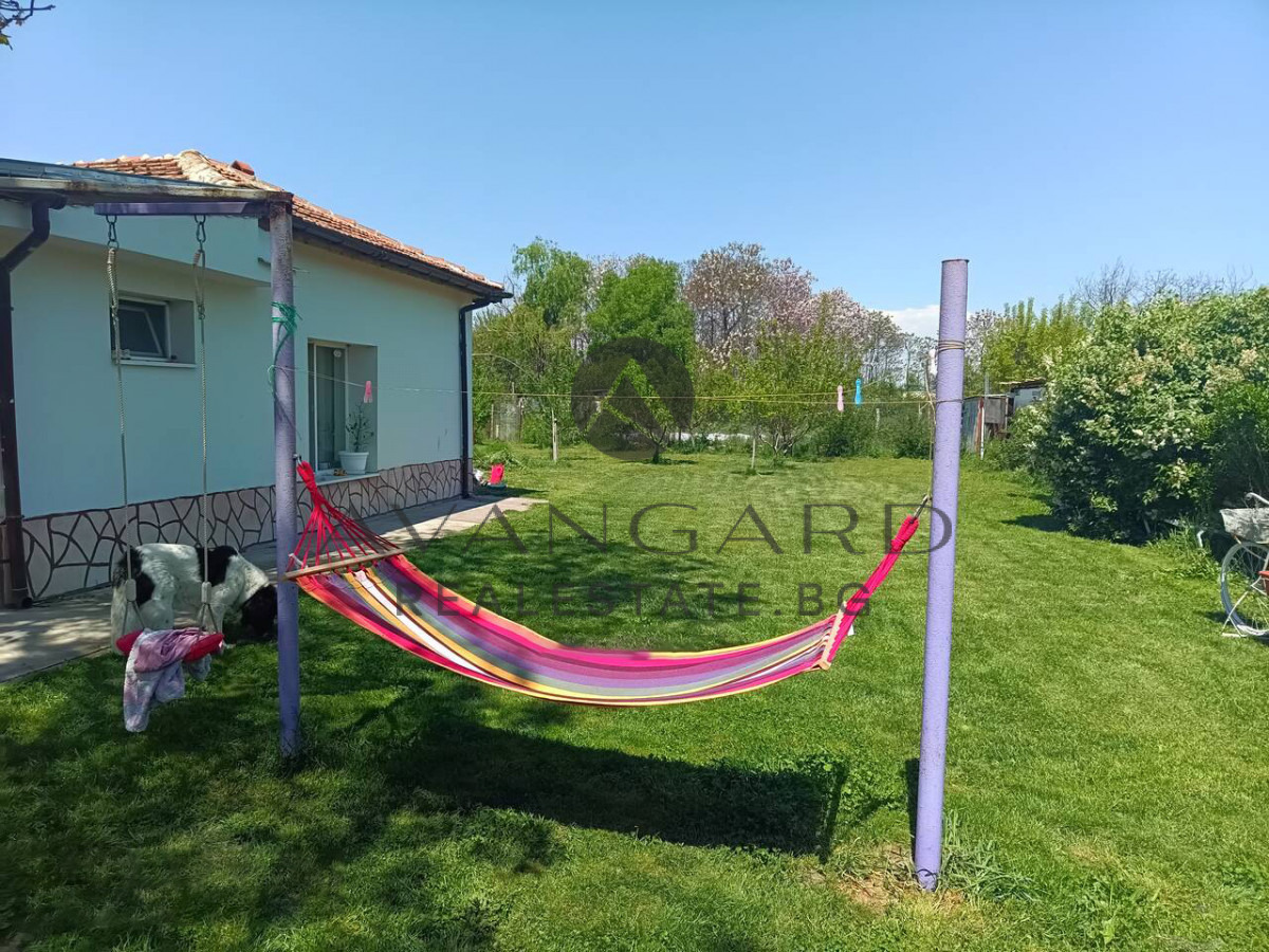 Продава КЪЩА, с. Костиево, област Пловдив, снимка 8 - Къщи - 54452695