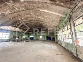 Βιομηχανικό κτίριο Ογνιανοβο, περιοχή Παζαρτζίκ