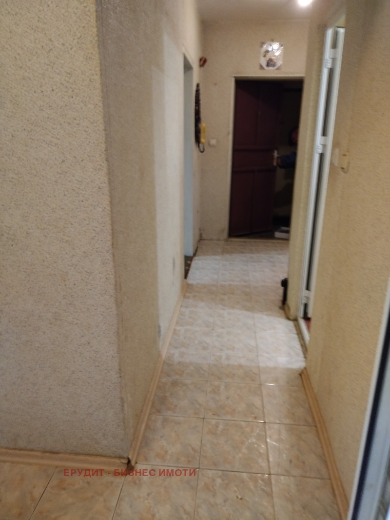 En venta  1 dormitorio Ruse , Zdravets Sever 2 , 76 metros cuadrados | 17555113 - imagen [15]