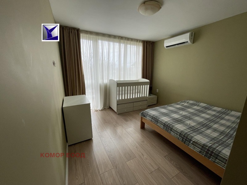 Na prodej  Dům oblast Ruse , Marten , 180 m2 | 89725736 - obraz [7]