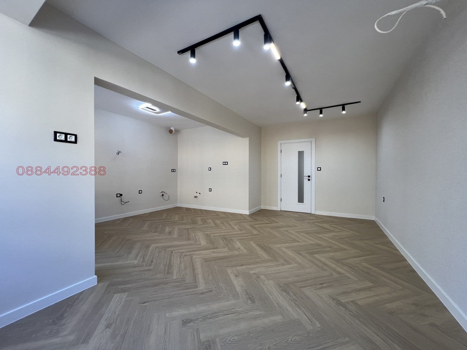 Продава 3-СТАЕН, гр. Варна, Лятно кино Тракия, снимка 2 - Апартаменти - 55932018