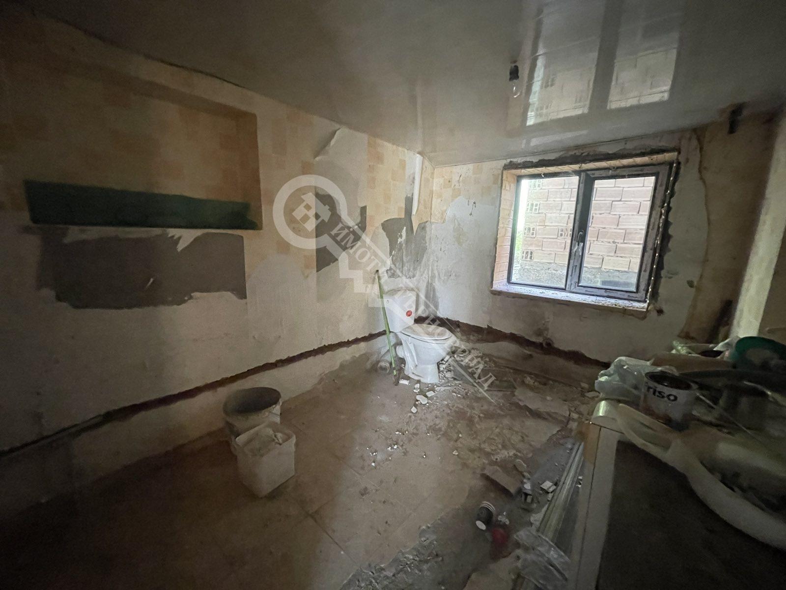 Продава КЪЩА, с. Царевец, област Велико Търново, снимка 13 - Къщи - 54341651