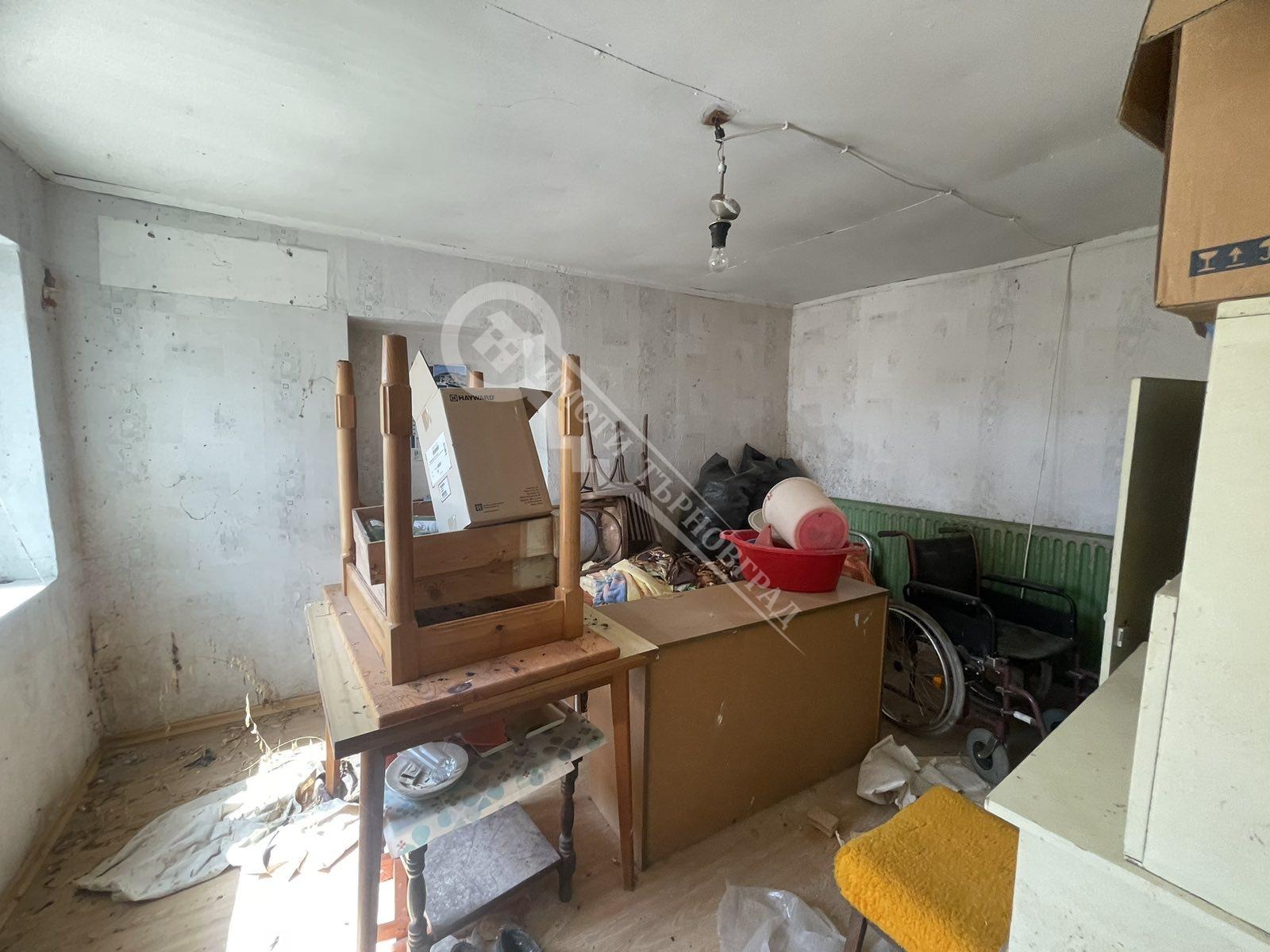Продава КЪЩА, с. Царевец, област Велико Търново, снимка 10 - Къщи - 54341651