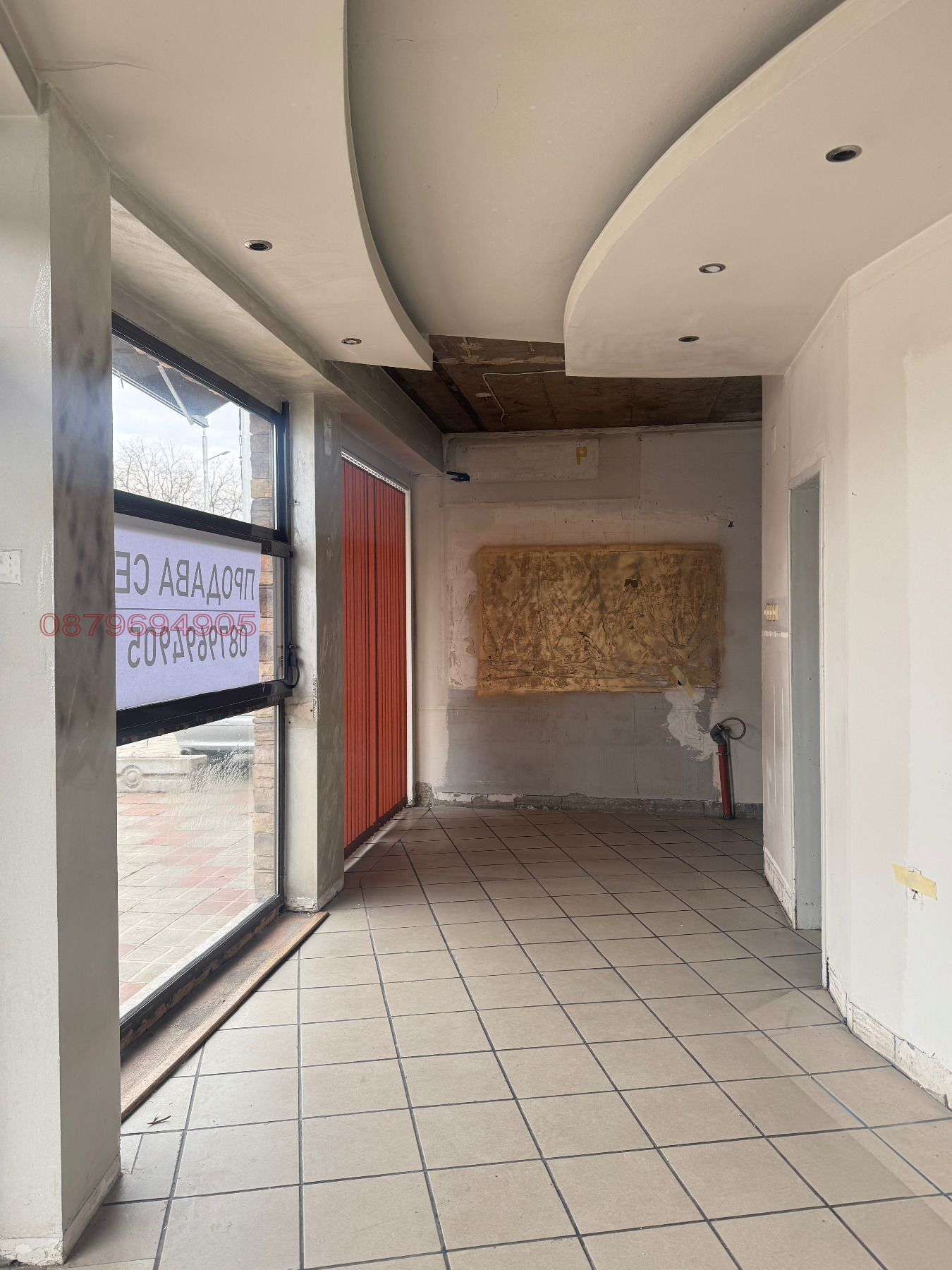 Продава МАГАЗИН, гр. Пловдив, Христо Смирненски, снимка 3 - Магазини - 53683075