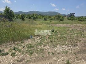 Продава парцел област Пловдив с. Белащица - [1] 