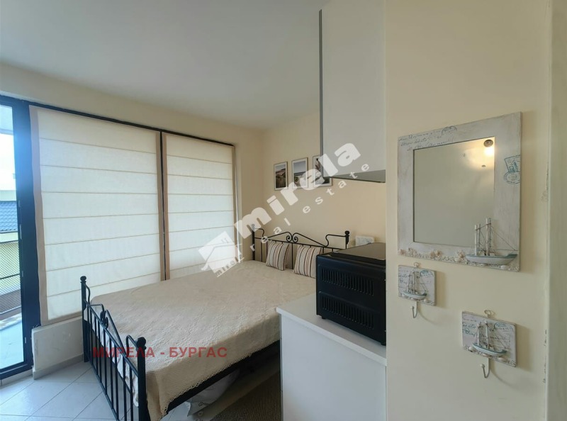 Zu verkaufen  Studio region Burgas , Rawda , 32 qm | 82855710