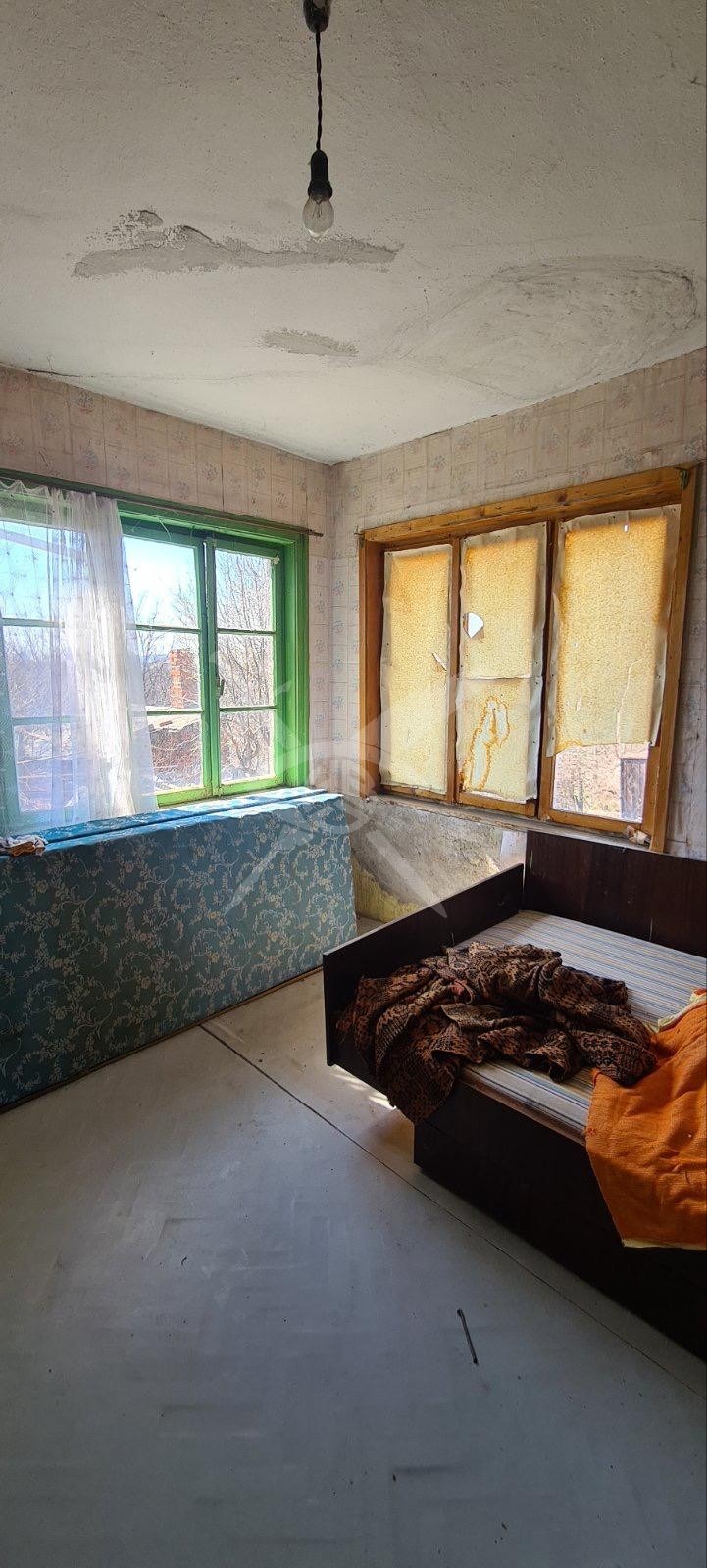 Продава КЪЩА, с. Смолник, област Бургас, снимка 2 - Къщи - 52607583