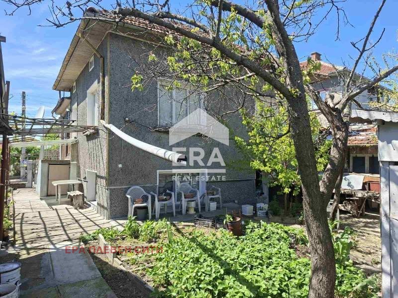 Продава КЪЩА, гр. Никопол, област Плевен, снимка 2 - Къщи - 54309123