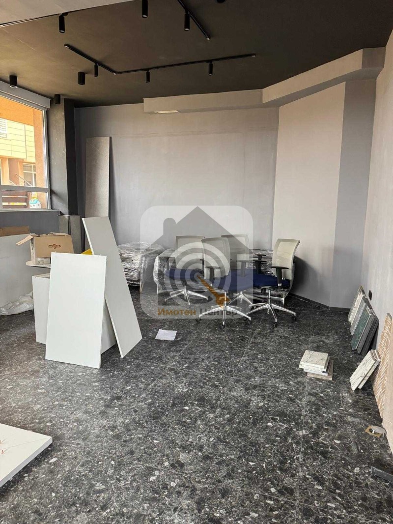 Na prodej  Prodejna Sofia , Manastirski livadi , 150 m2 | 30349641 - obraz [4]