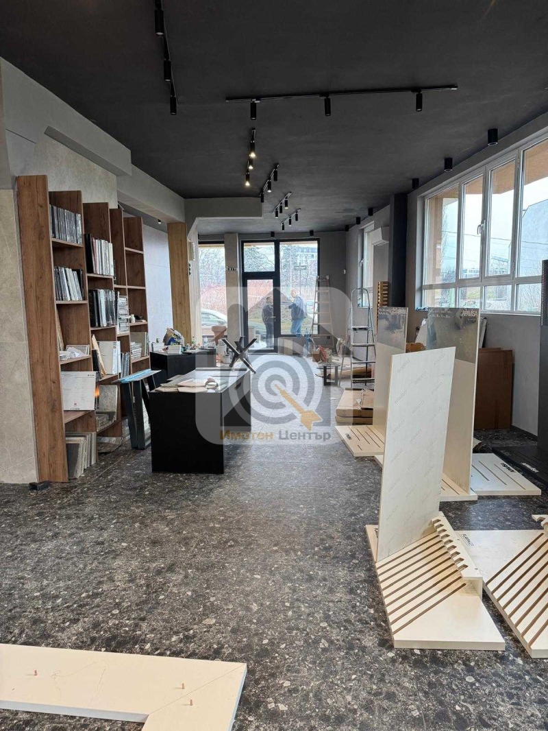 Na prodej  Prodejna Sofia , Manastirski livadi , 150 m2 | 30349641 - obraz [2]
