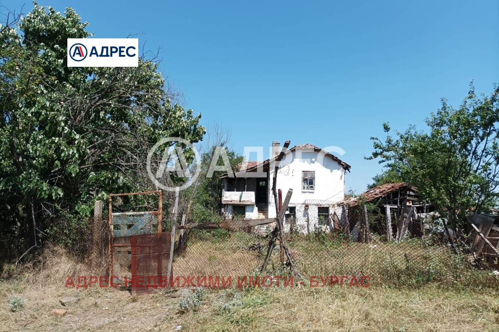 Продава КЪЩА, с. Бистрец, област Бургас