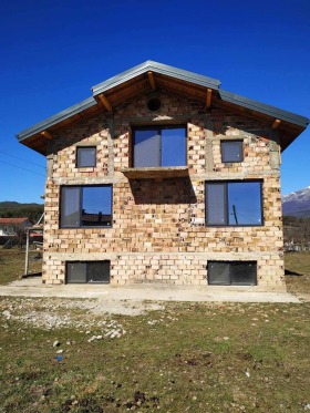 Hus Manolovo, region Stara Zagora 1