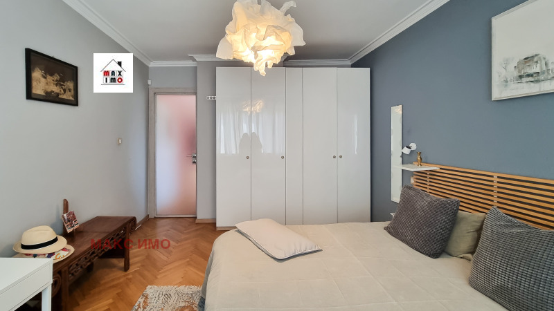 Zu verkaufen  1 Schlafzimmer Sofia , Zentar , 70 qm | 37378453 - Bild [9]