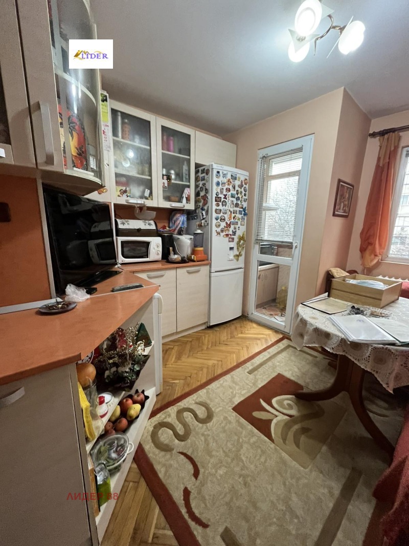 Продава  2 slaapkamers Pleven , Druzjba 3 , 82 кв.м | 79570093 - изображение [9]