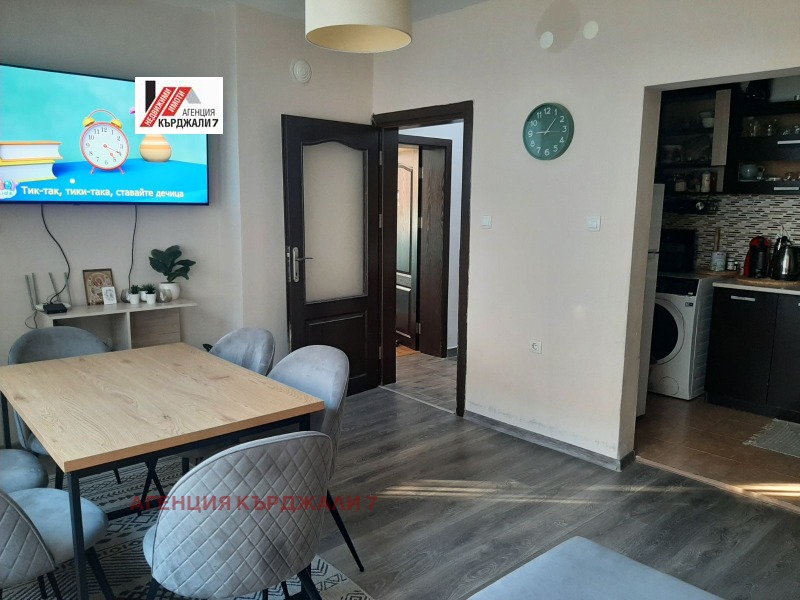 Zu verkaufen  2 Schlafzimmer Kardschali , Studen kladenez , 86 qm | 90114913