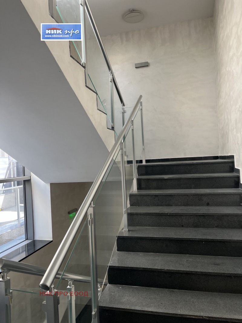 Eladó  2 hálószobás Sofia , Centar , 126 négyzetméter | 75854210 - kép [14]