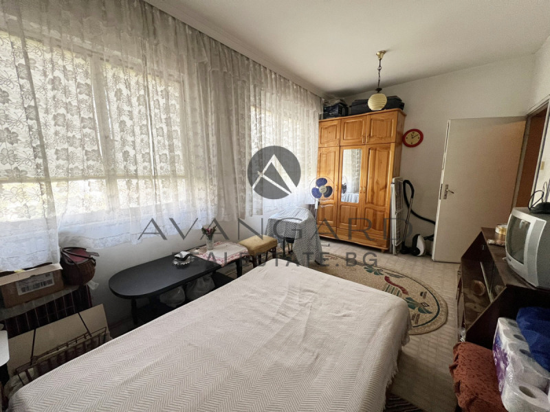 Продава  3-стаен град Пловдив , Център , 93 кв.м | 37222381 - изображение [8]