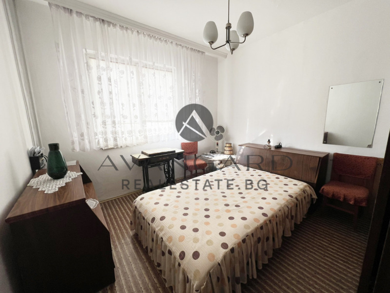Продава  3-стаен град Пловдив , Център , 93 кв.м | 37222381 - изображение [9]