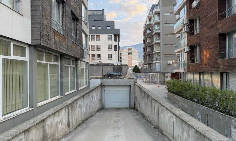 Продава ГАРАЖ, ПАРКОМЯСТО, гр. София, Кръстова вада, снимка 2 - Гаражи и паркоместа - 53765537