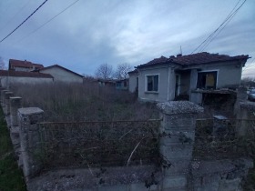 Продажба на имоти в гр. Долни чифлик, област Варна — страница 2 - изображение 12 
