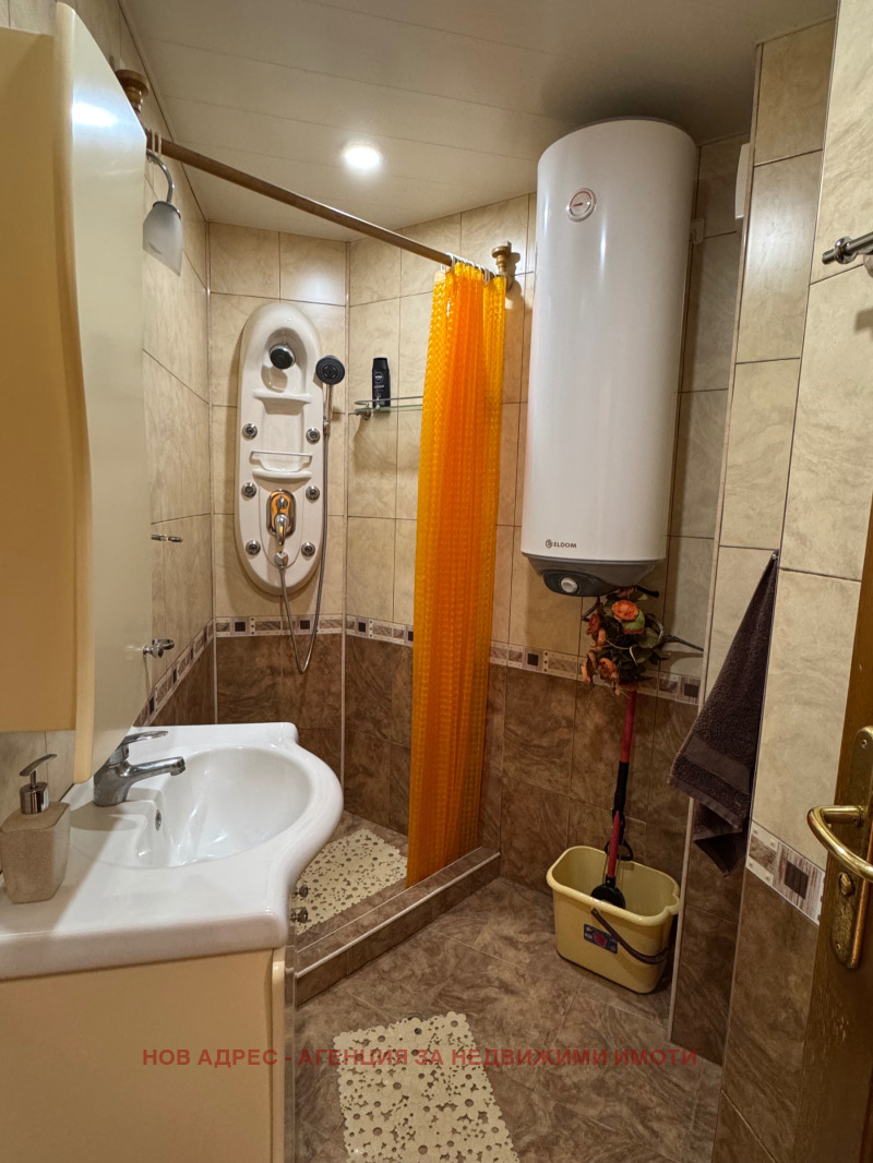 Продава  3-стаен град Търговище , Център , 92 кв.м | 29040669 - изображение [14]