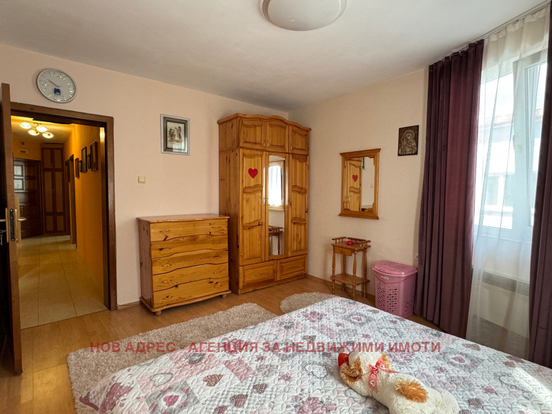 Продава  3-стаен град Търговище , Център , 92 кв.м | 29040669 - изображение [6]