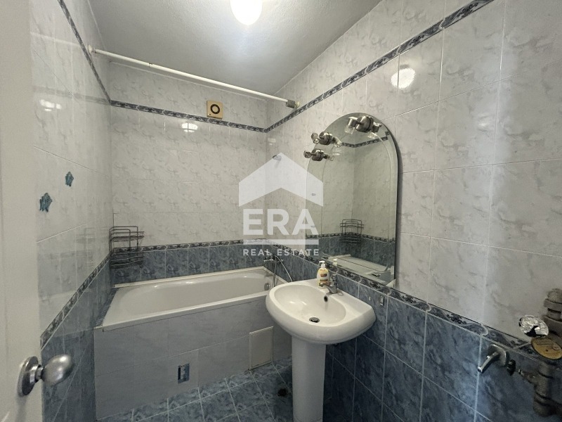 Продава 3-СТАЕН, гр. Варна, Лятно кино Тракия, снимка 13 - Апартаменти - 55628655