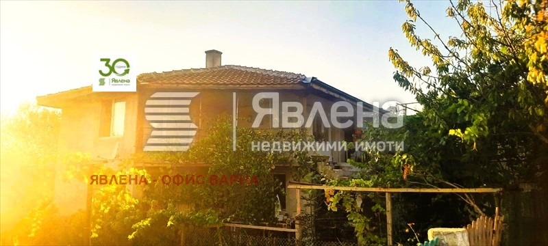 Продава КЪЩА, област Варна, с. Габърница • 160000 € / 312932.80 лв. • 68179227 1