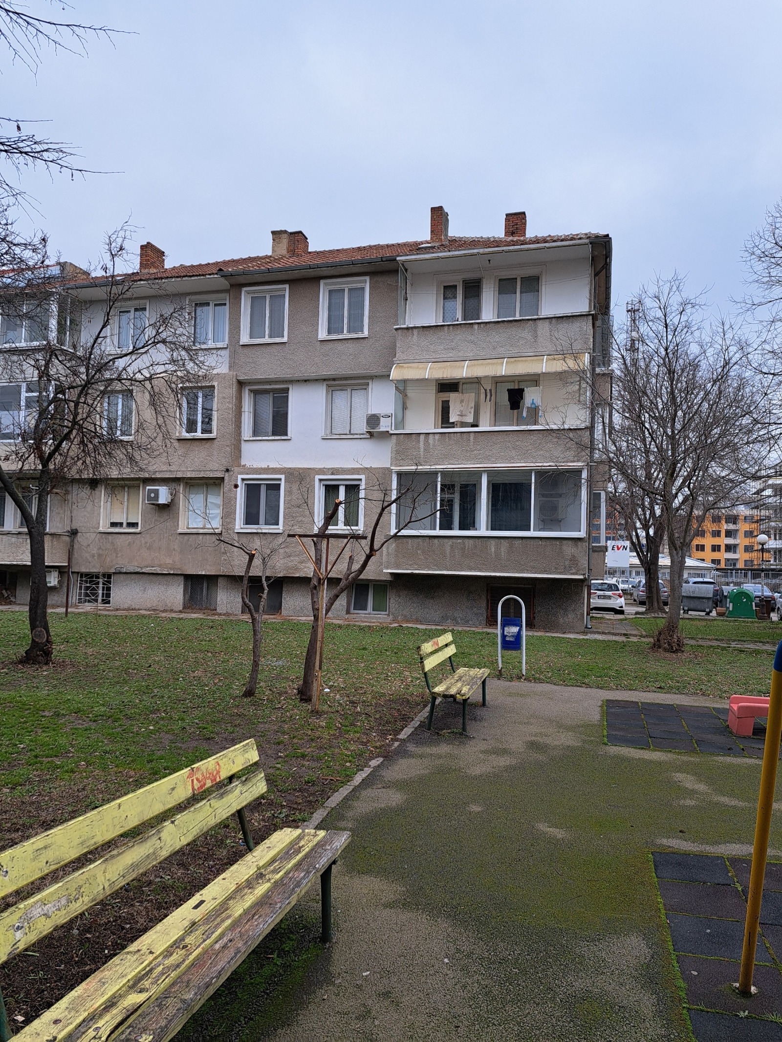 Продава МНОГОСТАЕН, гр. Поморие, област Бургас