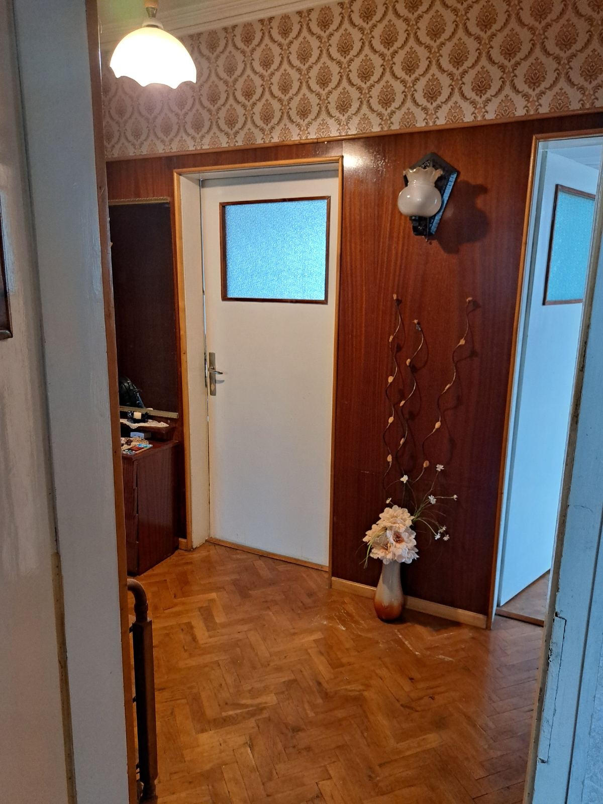 Продава МНОГОСТАЕН, гр. Поморие, област Бургас, снимка 4 - Апартаменти - 53809218